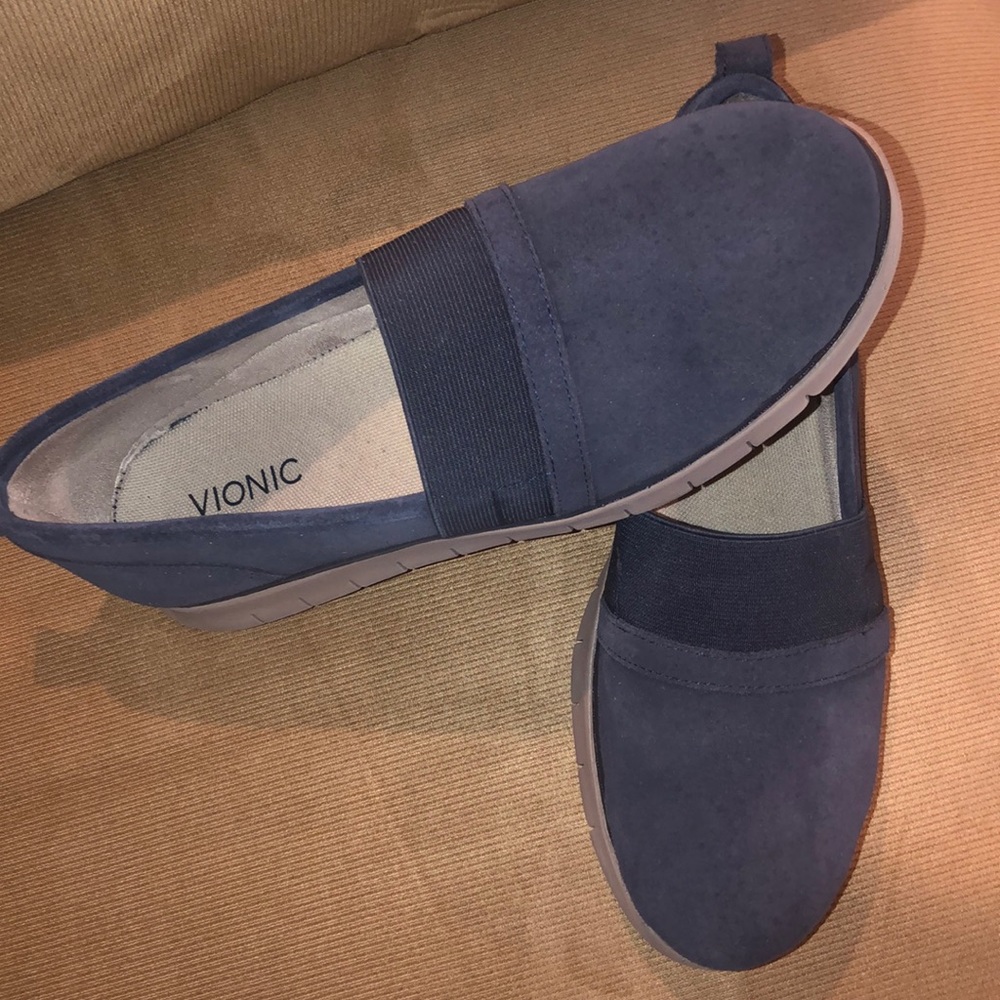 Vionic Blue Wedges